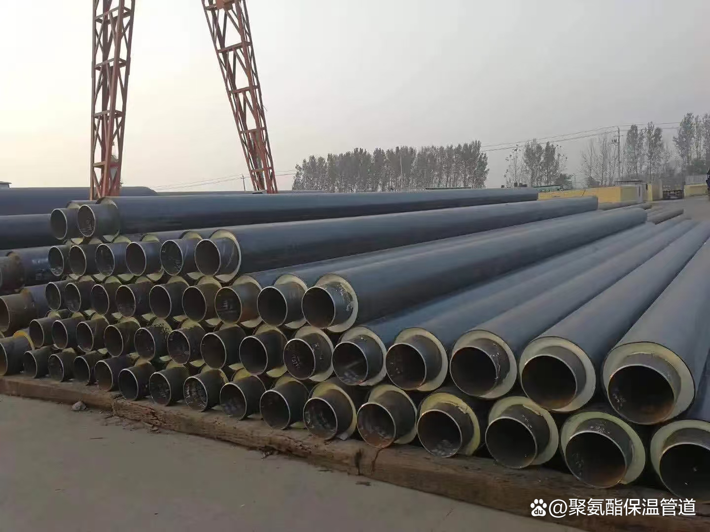 复合保温管与预制聚氨酯管道尺寸详解 选型、标准与工程应用